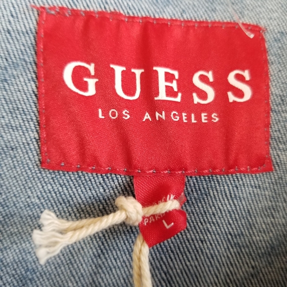 Guess Denim Jacket Size Large Bust 36 - Picture 5 of 6